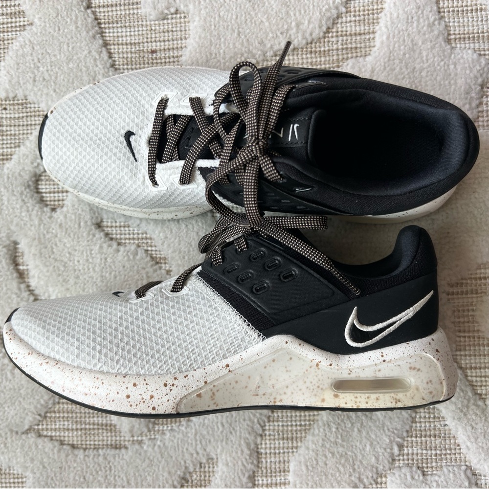 Nike Air Max Bella Tr 4 PRM Woman’s Running Trainers